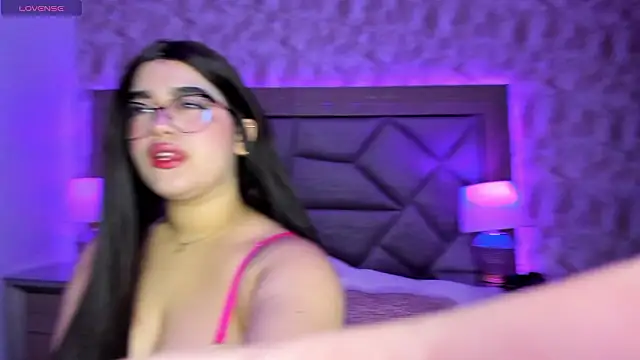 Snapshot of AnniJones chatting on 22, 2, 2026 AnniJones online show from 22, 2, 2026