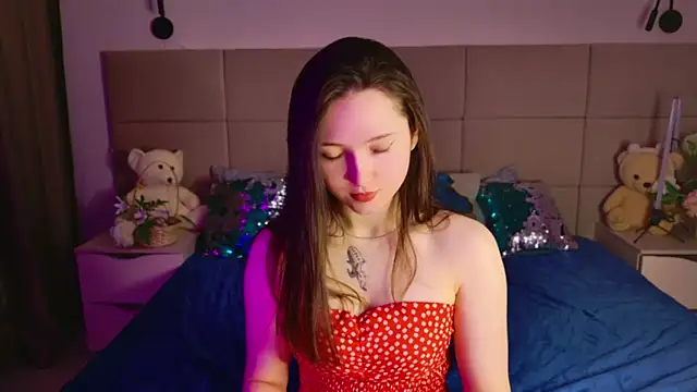 Tiny BunnyX online show from 7, 4, 2026