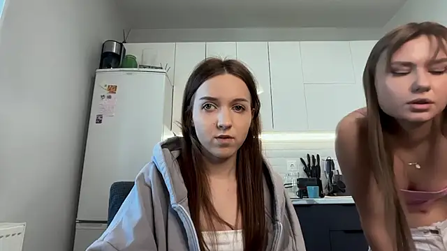 monnymoonn online show from 7, 4, 2026