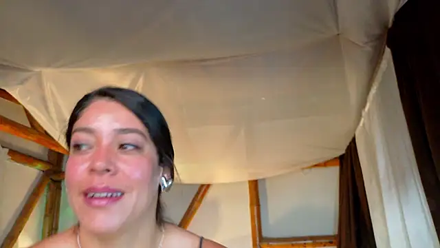 Snapshot of sofia_diaz08 chatting on 15, 3, 2026 sofia diaz08 online show from 15, 3, 2026