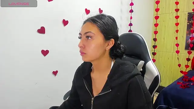 Snapshot of angell_cooper8 chatting on 12, 3, 2026 angell cooper8 online show from 12, 3, 2026