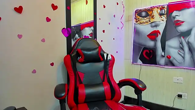 Snapshot of angell_cooper8 chatting on 20, 3, 2026 angell cooper8 online show from 20, 3, 2026