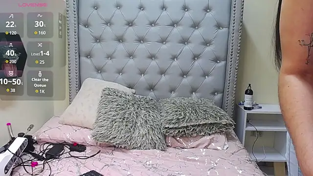 skarlett  36 online show from 5, 3, 2026