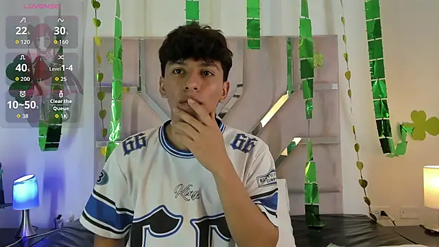 Angel Lux online show from 5, 3, 2026