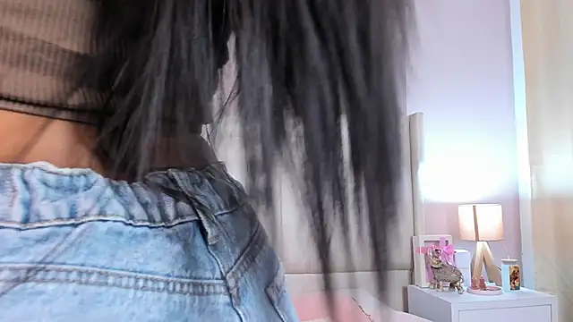 Reachel Smith online show from 12, 3, 2026