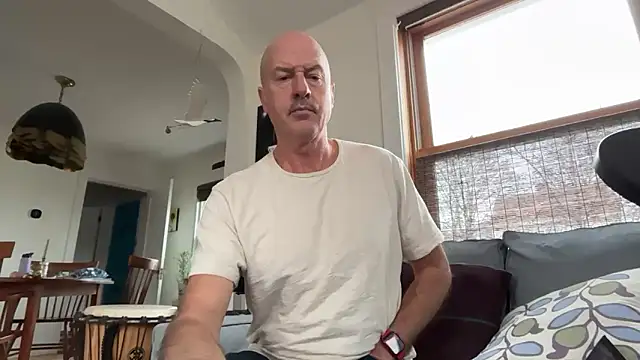 Guy  Grey online show from 21, 3, 2026