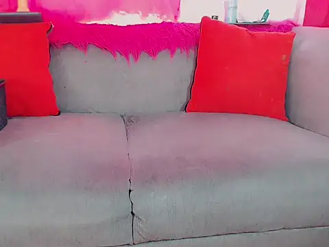 Snapshot of DeboraGill chatting on 6, 3, 2026 DeboraGill online show from 6, 3, 2026