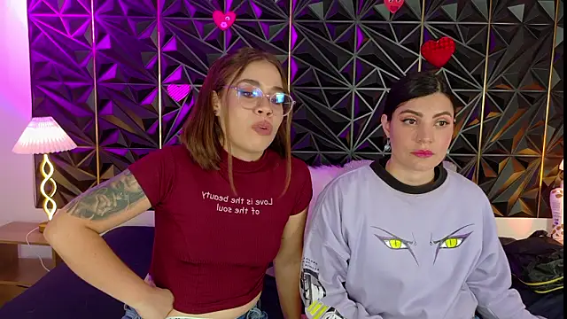 Snapshot of TaylorMilly chatting on 12, 3, 2026 TaylorMilly online show from 12, 3, 2026