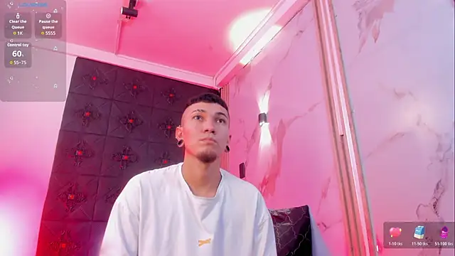 Snapshot of Logan_and_Reachel chatting on 2, 3, 2026 Logan and Reachel online show from 2, 3, 2026