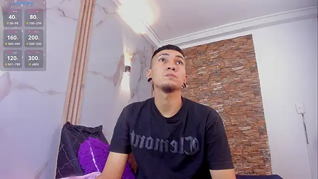 Snapshot of Logan_and_Reachel chatting on 16, 3, 2026 Logan and Reachel online show from 16, 3, 2026