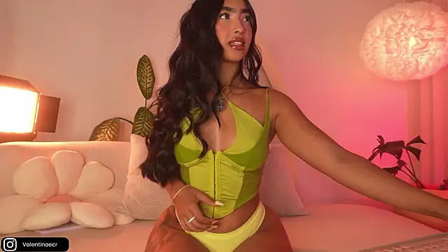 Kali-hill online show from 5, 4, 2026