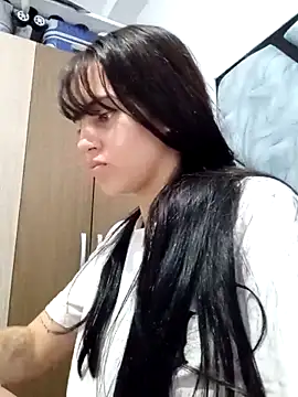 sara cute so online show from 15, 3, 2026