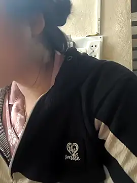 MayEva ly online show from 19, 2, 2026