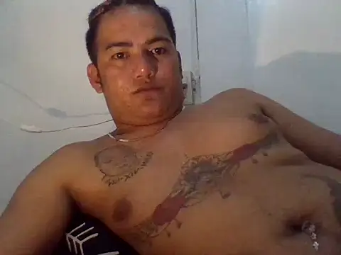 Snapshot of hollyfuck69 chatting on 23, 2, 2026 hollyfuck69 online show from 23, 2, 2026