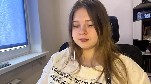 Snapshot of TomikoPfau chatting on 26, 3, 2026 TomikoPfau online show from 26, 3, 2026