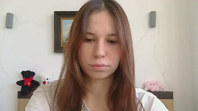 Snapshot of RevolutionAstra chatting on 5, 3, 2026 RevolutionAstra online show from 5, 3, 2026