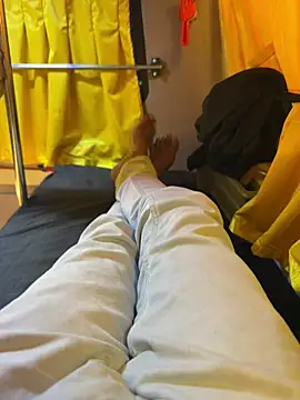 Snapshot of neekosam12 chatting on 7, 3, 2026 neekosam12 online show from 7, 3, 2026