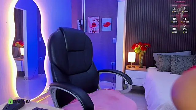 Tiphanysalvatore online show from 6, 4, 2026