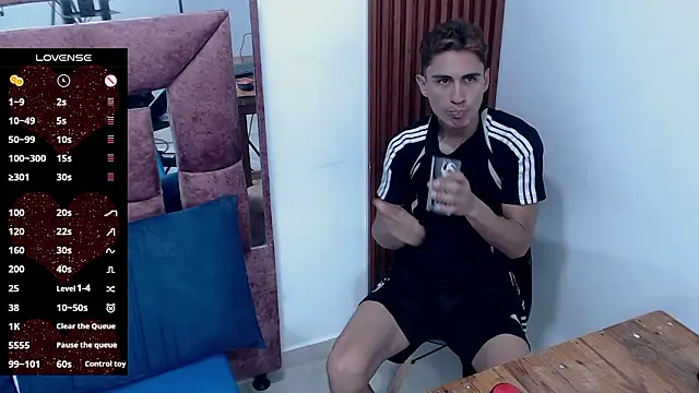 on32 sexlook online show from 20, 2, 2026