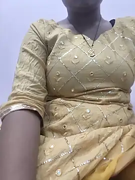 Snapshot of Amrita_Love chatting on 2, 4, 2026 Amrita Love online show from 2, 4, 2026