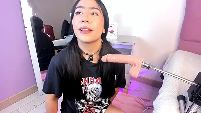 Snapshot of Valecute_ chatting on 7, 4, 2026 Valecute online show from 7, 4, 2026