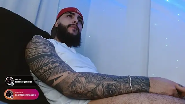 SantiagoHincapiie online show from 9, 4, 2026