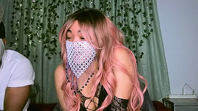 Enzo Azalea online show from 25, 2, 2026