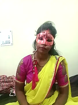 Sexy mahira01 online show from 7, 3, 2026