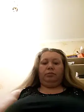 KiraStanton online show from 3, 4, 2026