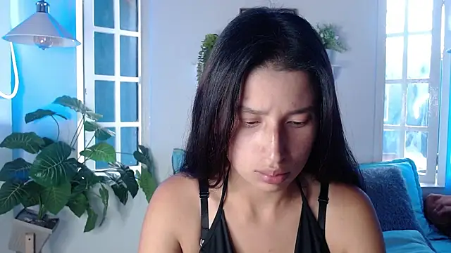 Snapshot of milk_chloe_ chatting on 4, 3, 2026 milk chloe online show from 4, 3, 2026