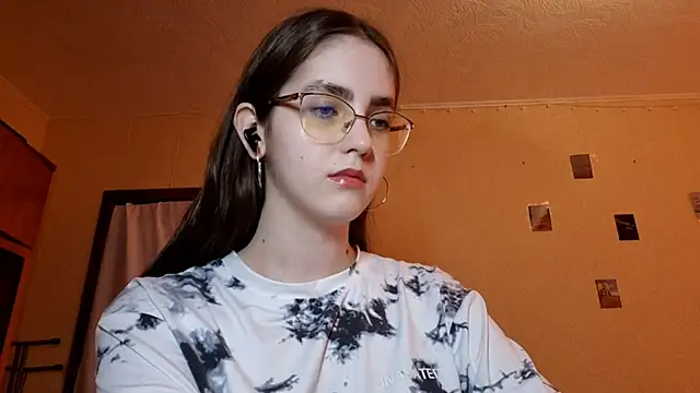 Snapshot of Katelemon chatting on 7, 3, 2026 Katelemon online show from 7, 3, 2026