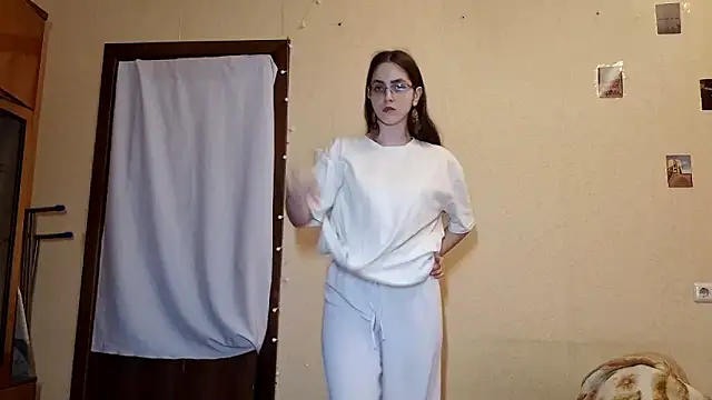 Snapshot of Katelemon chatting on 20, 3, 2026 Katelemon online show from 20, 3, 2026