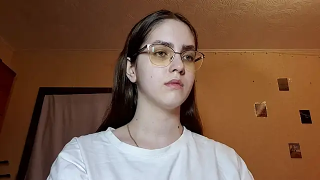 Snapshot of Katelemon chatting on 2, 4, 2026 Katelemon online show from 2, 4, 2026