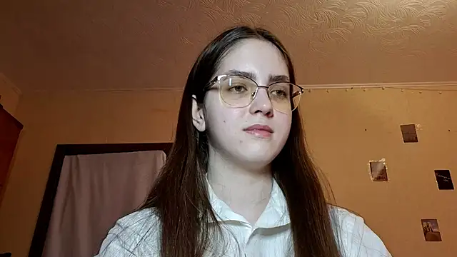 Snapshot of Katelemon chatting on 7, 4, 2026 Katelemon online show from 7, 4, 2026