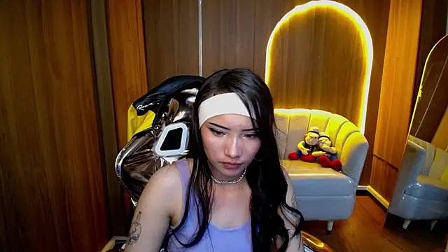 Daphne nicole b online show from 16, 3, 2026