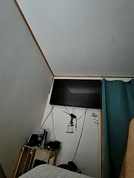 Snapshot of Edu235 chatting on 17, 3, 2026 Edu235 online show from 17, 3, 2026