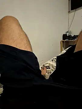 Snapshot of Edu235 chatting on 5, 4, 2026 Edu235 online show from 5, 4, 2026