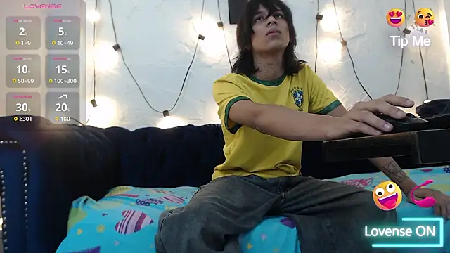 Freddiebravo online show from 26, 2, 2026