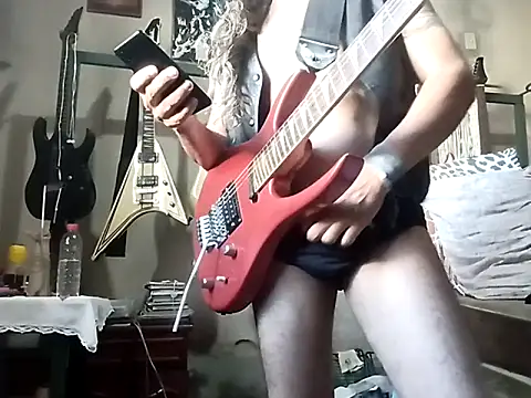 Snapshot of vladsexyguitar chatting on 6, 3, 2026 vladsexyguitar online show from 6, 3, 2026