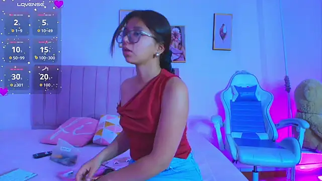 Zoow bluussh online show from 26, 2, 2026