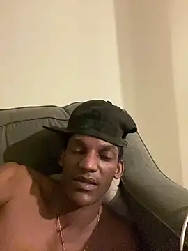 Snapshot of Micke24 chatting on 21, 2, 2026 Micke24 online show from 21, 2, 2026