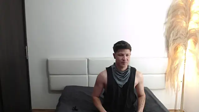 Snapshot of Mat_Jhonson chatting on 28, 3, 2026 Mat Jhonson online show from 28, 3, 2026