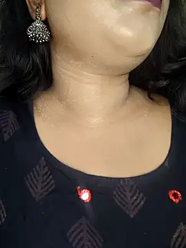 Cutie bae011 online show from 28, 3, 2026