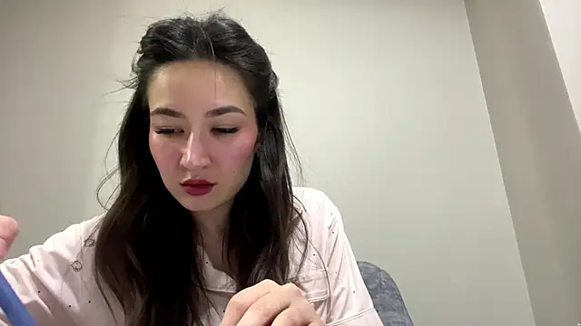 Snapshot of AleciaGeidner chatting on 24, 2, 2026 AleciaGeidner online show from 24, 2, 2026