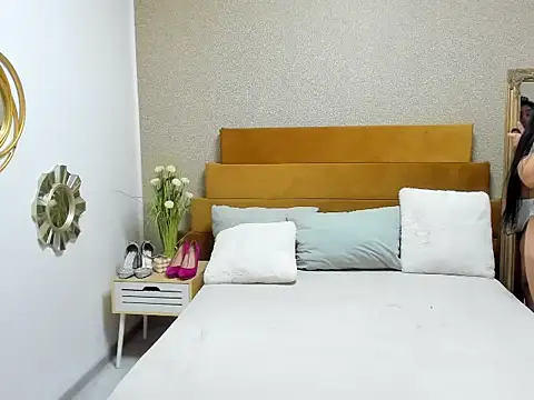 Snapshot of VanessaParadisx chatting on 22, 2, 2026 VanessaParadisx online show from 22, 2, 2026