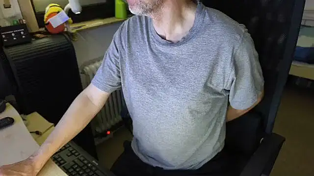 Snapshot of loenne1 chatting on 28, 2, 2026 loenne1 online show from 28, 2, 2026