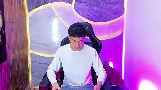 Matheus Ic  online show from 10, 4, 2026