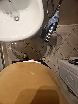 Snapshot of simo1097 chatting on 22, 2, 2026 simo1097 online show from 22, 2, 2026