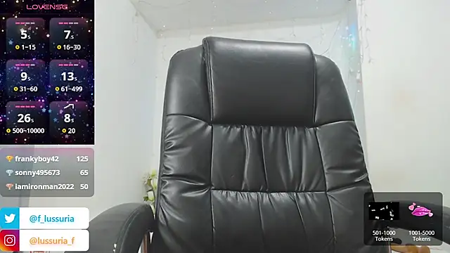 Snapshot of FranchescaSexy1 chatting on 21, 3, 2025 FranchescaSexy1 online show from 21, 3, 2025