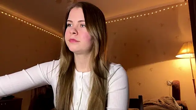 Snapshot of Amy_Maev chatting on 4, 3, 2026 Amy Maev online show from 4, 3, 2026